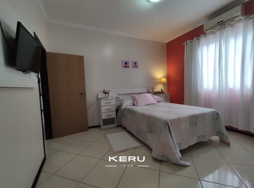 Excelente casa 5 quartos no bairro Petrópolis — foto 23