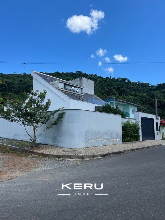 Casa moderna, com design arquitetônico exclusivo — foto 5