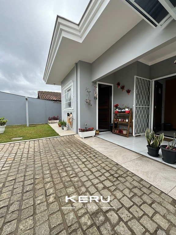 Casa incrível no coração do Itaum — foto 3
