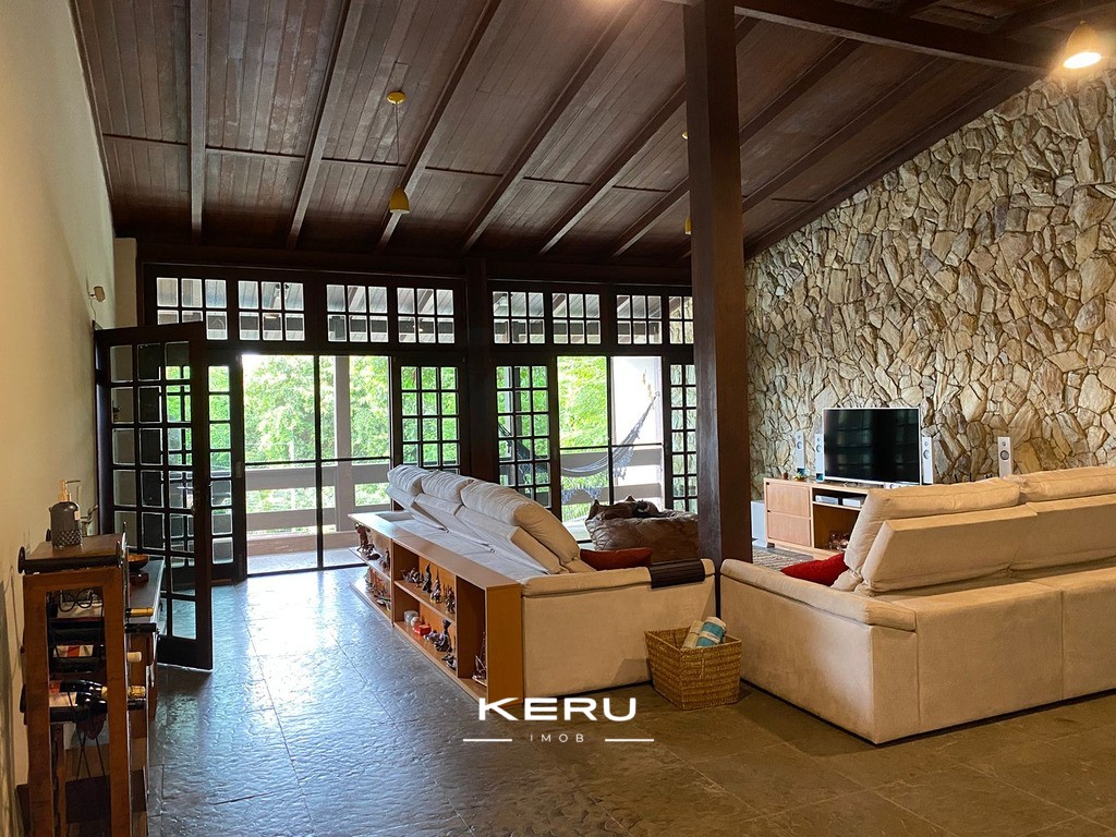 CASA DE ALTO PADRÃO NO BAIRRO FLORESTA — foto 6