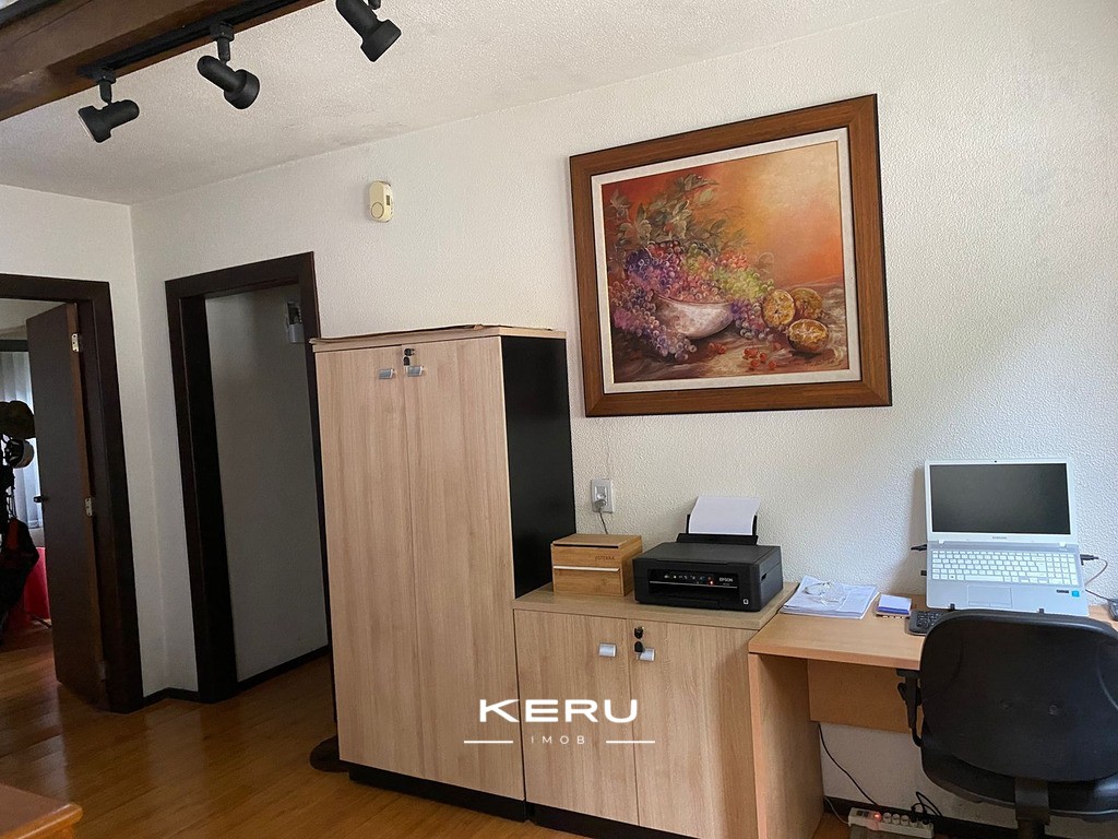 CASA DE ALTO PADRÃO NO BAIRRO FLORESTA — foto 7