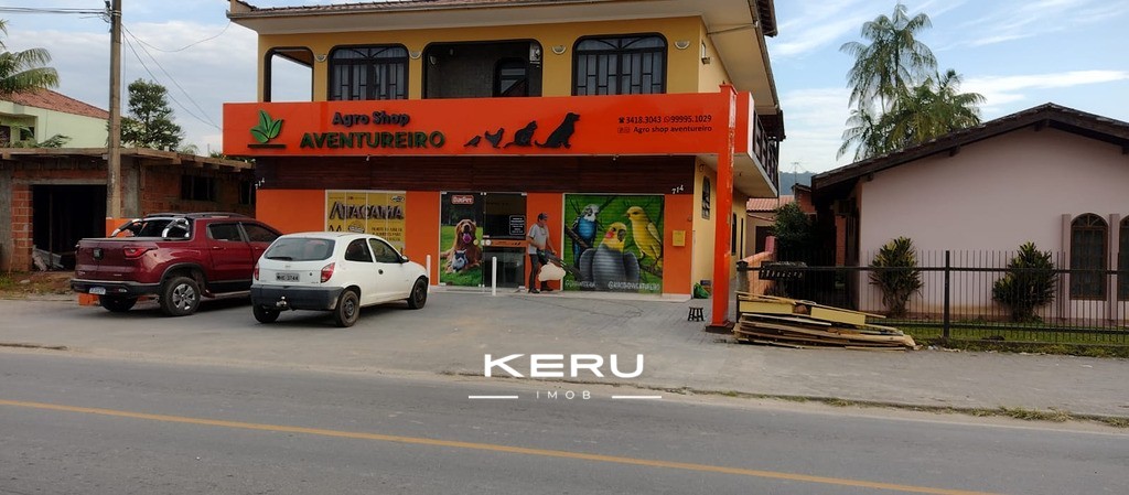 Ótimo sobrado com sala comercial e área de lazer — foto 2