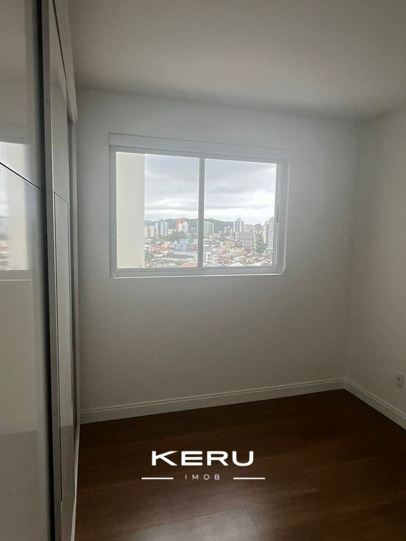 Lindo apartamento no Anita para locação — foto 14
