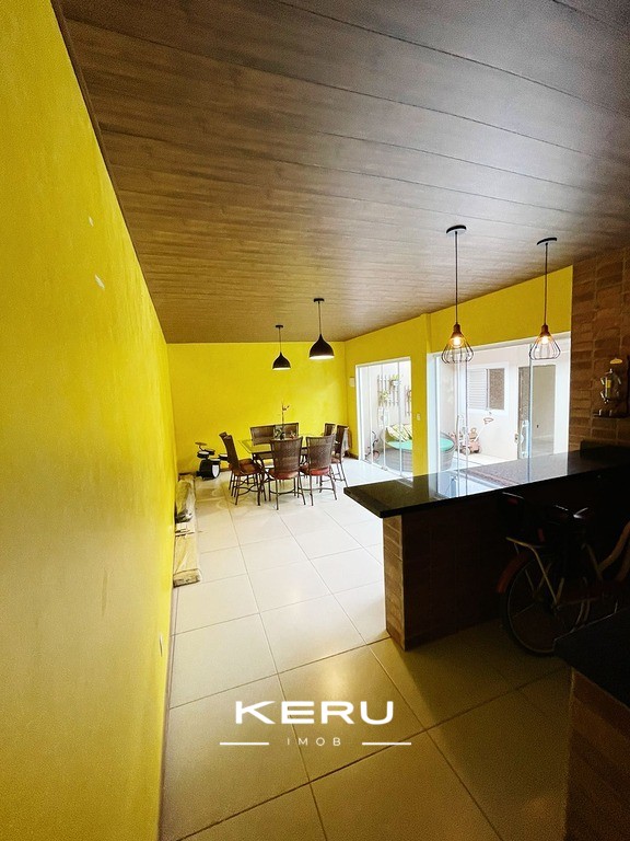 CASA AVERBADA EM OFERTA — foto 8
